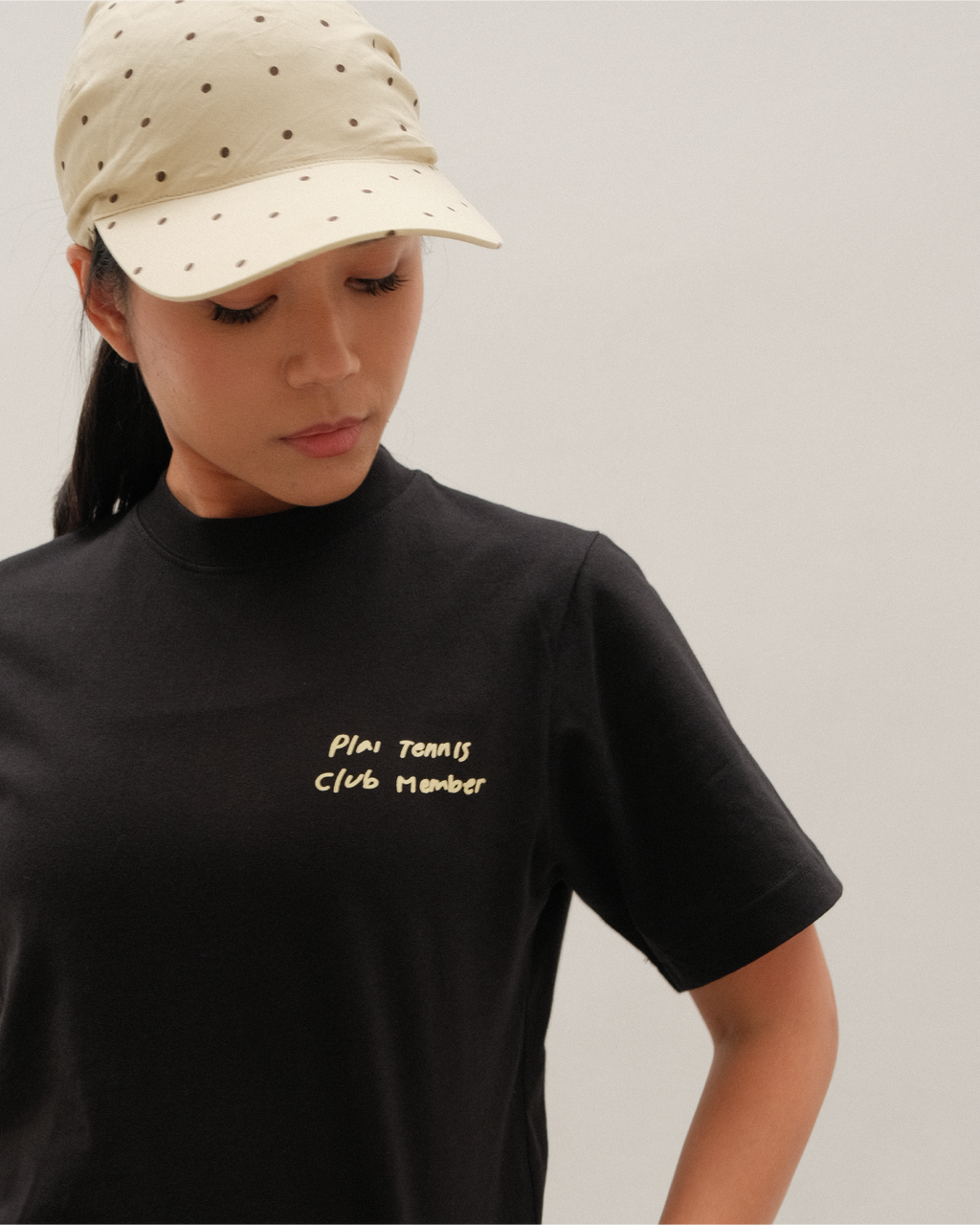 Unisex "Tennis Club" Shirt in Black