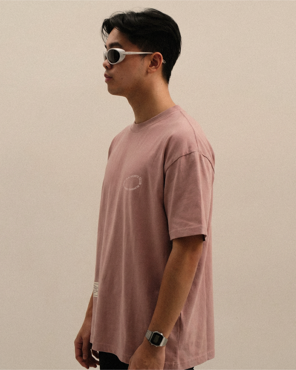 Unisex "Run Club" Boxy T-shirt 2.0 in Dusty Pink