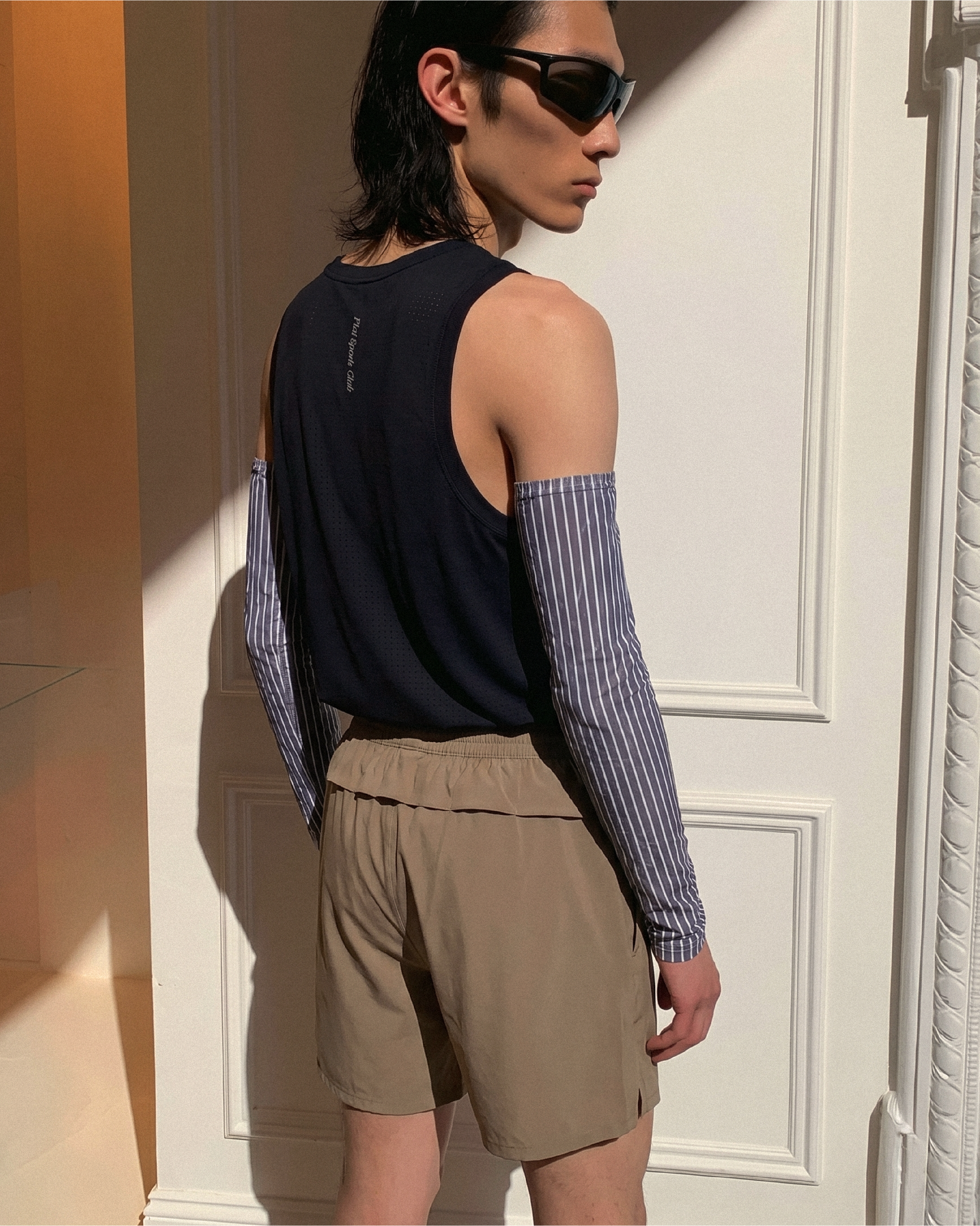 Ease Shorts in Sand