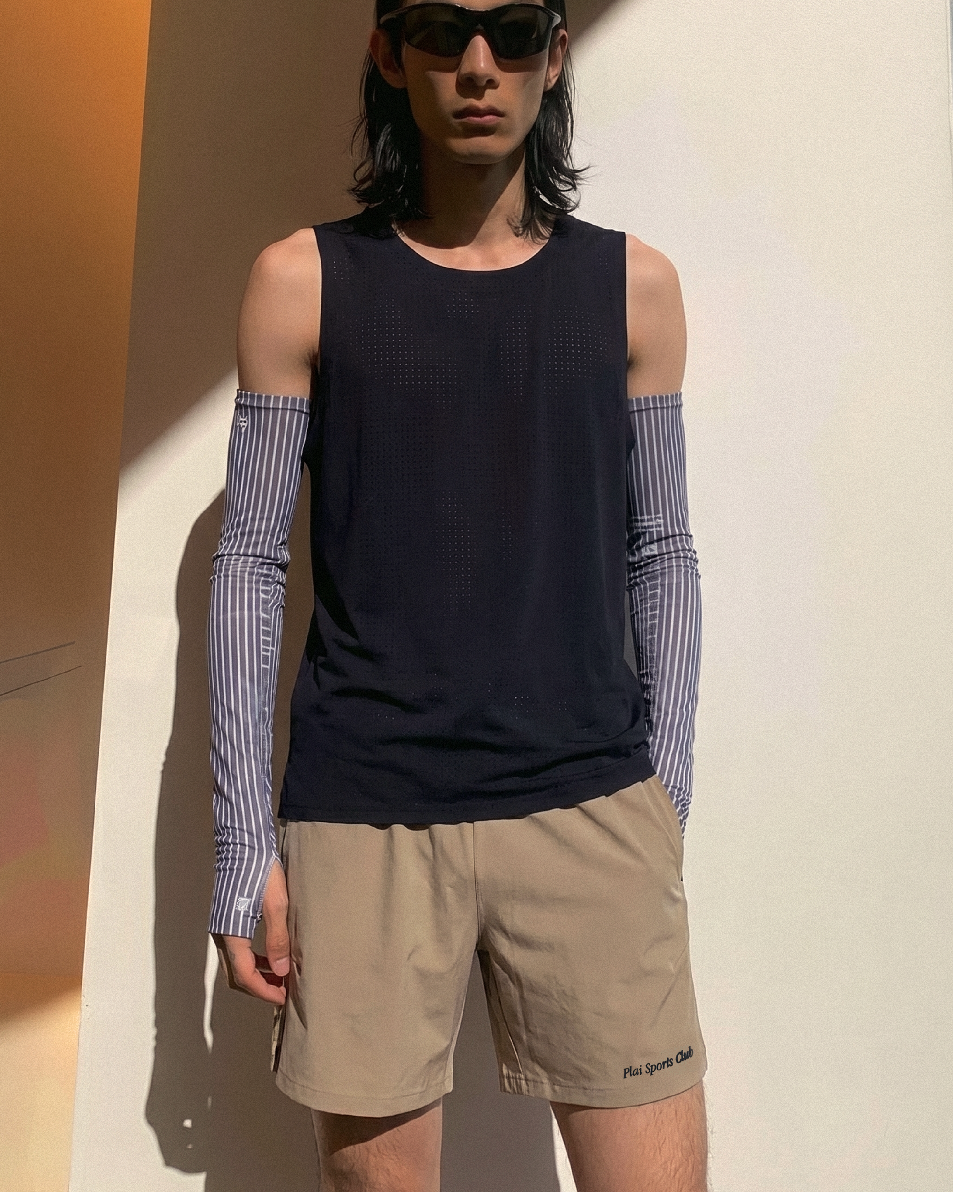 Ease Shorts in Sand
